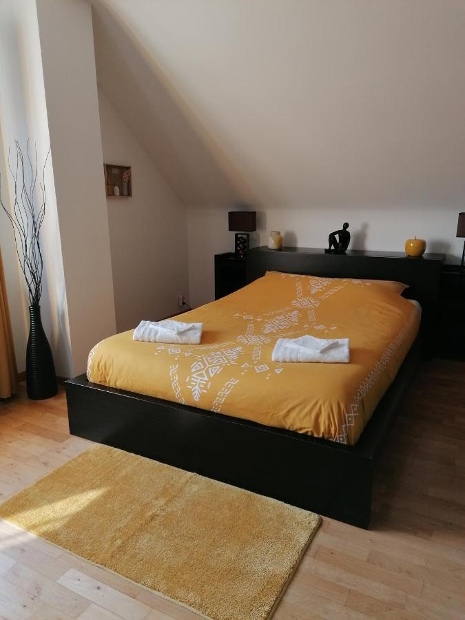 Le Clos Du Montys Villa